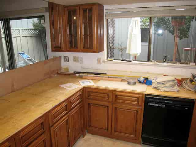 Advantages of Remodeling Your Kitchen on Your Own